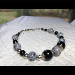 Beaded fashion bracelet